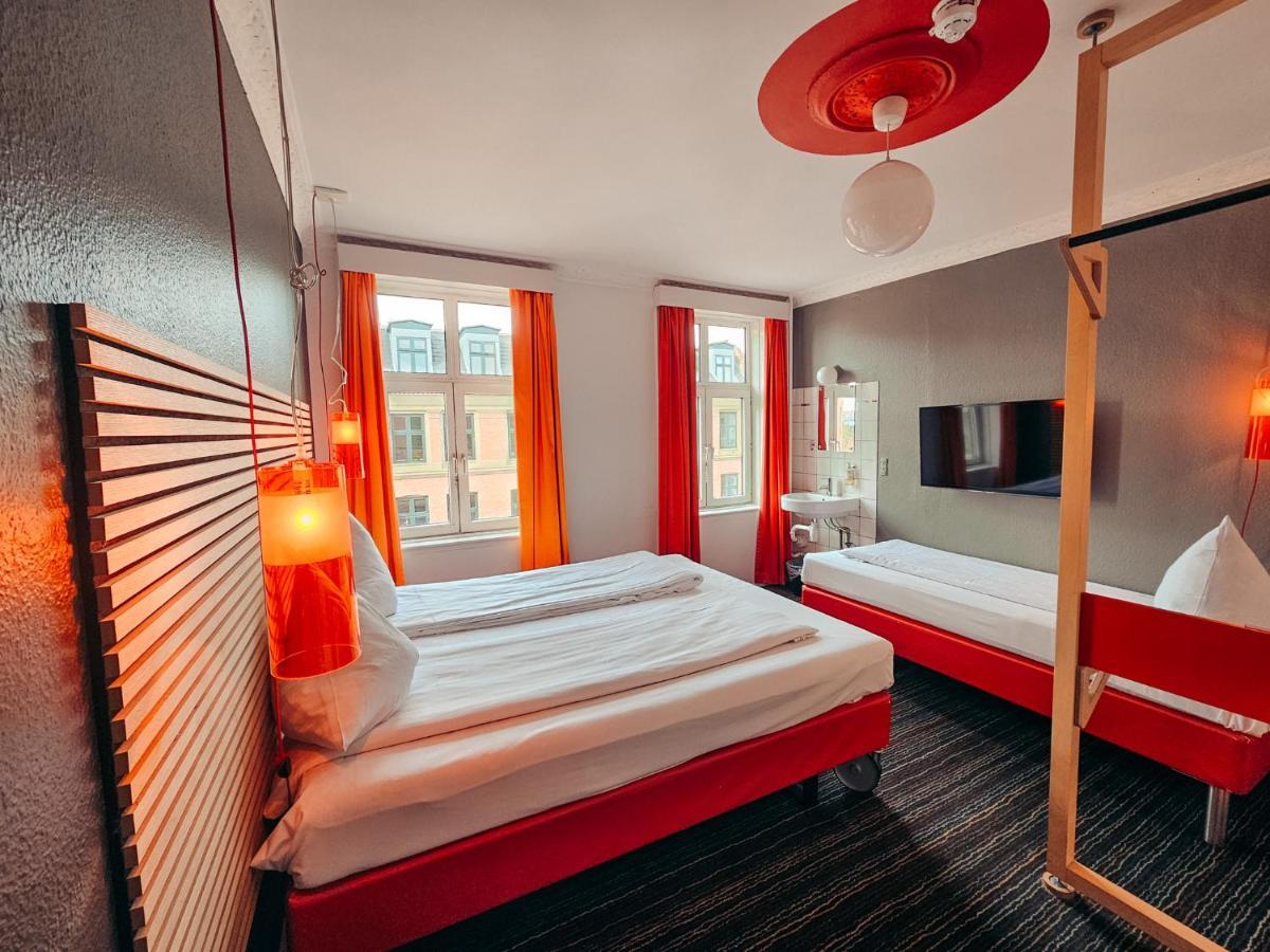 Chambre Triple avec Salle de Bains Commune