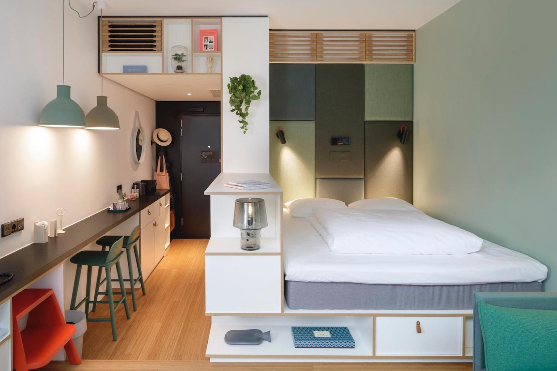 Zoku Room,1774684479:JPEG
