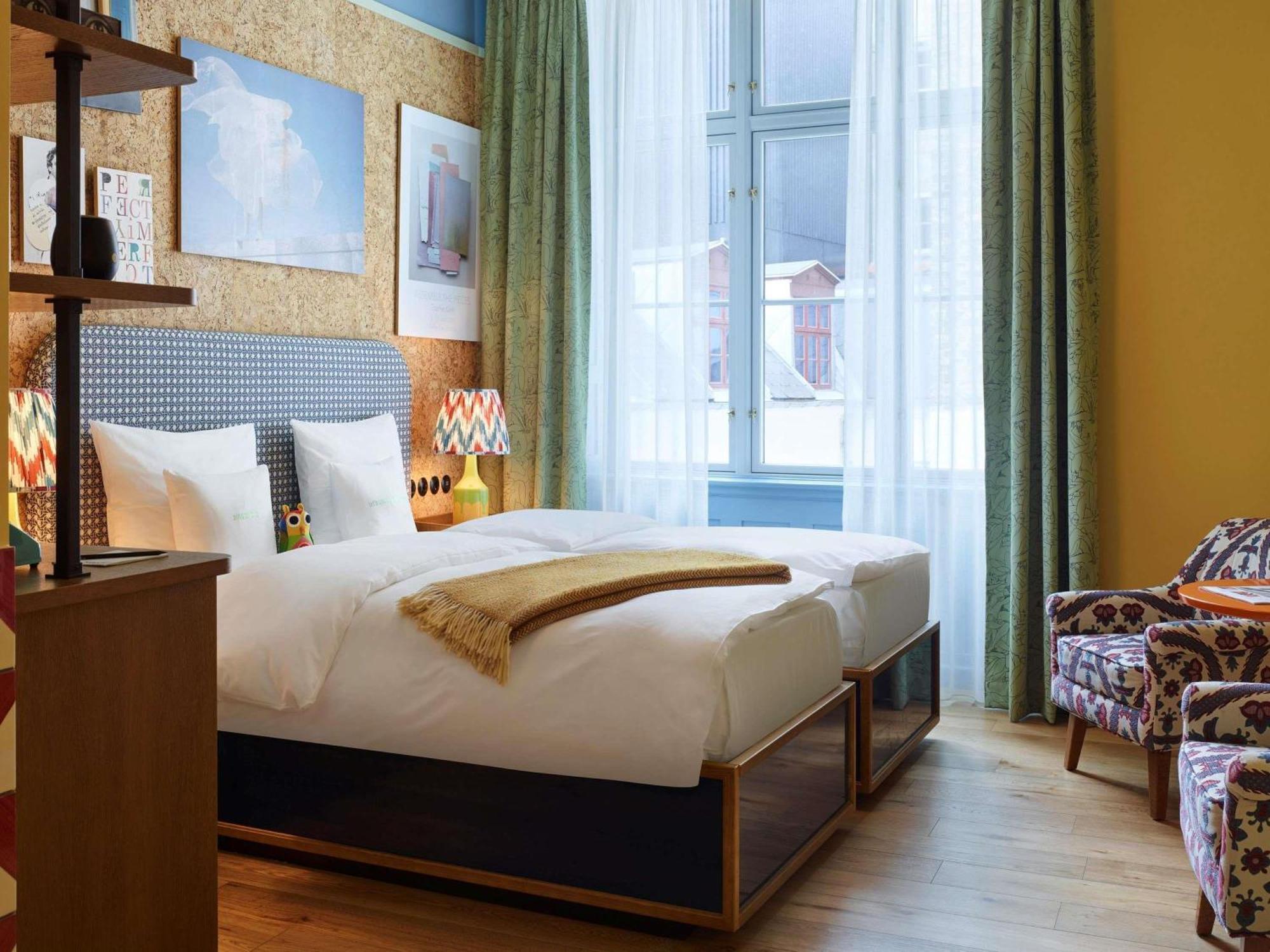 Superior Twin